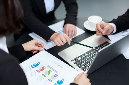 銷售進(jìn)階技巧 當(dāng)客戶說“我和某某商量一下”，如何解讀并有效應(yīng)對(duì)