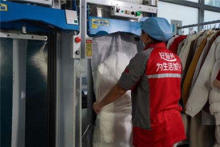 京東洗衣舉辦工廠開放日 以科技與服務(wù)雙輪驅(qū)動(dòng)，引領(lǐng)行業(yè)創(chuàng)新與社會(huì)責(zé)任同行